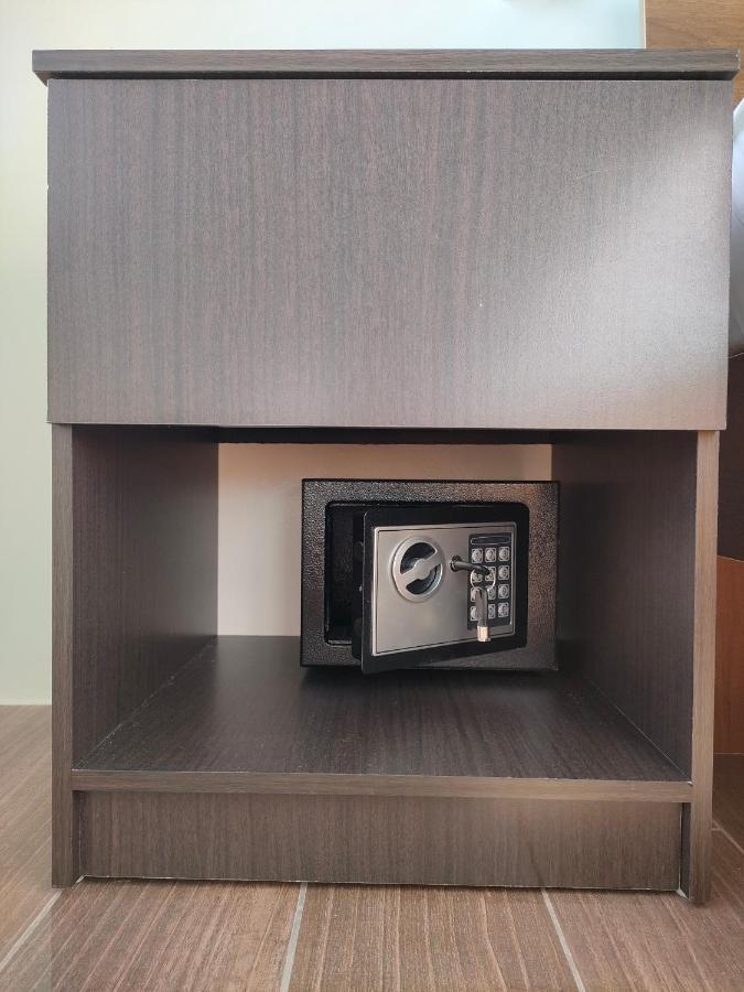 마닐라 Amazing View Makati Elegant Flat 400Mb Internet 아파트 외부 사진